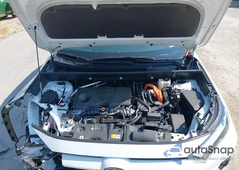 2024 Toyota Rav4 Xle Premium from USA, damaged, VIN 2T3B6RFV7RW082929